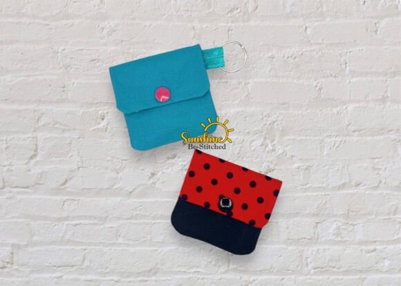 ITH Earphone Case Bag: A Designer’s Review